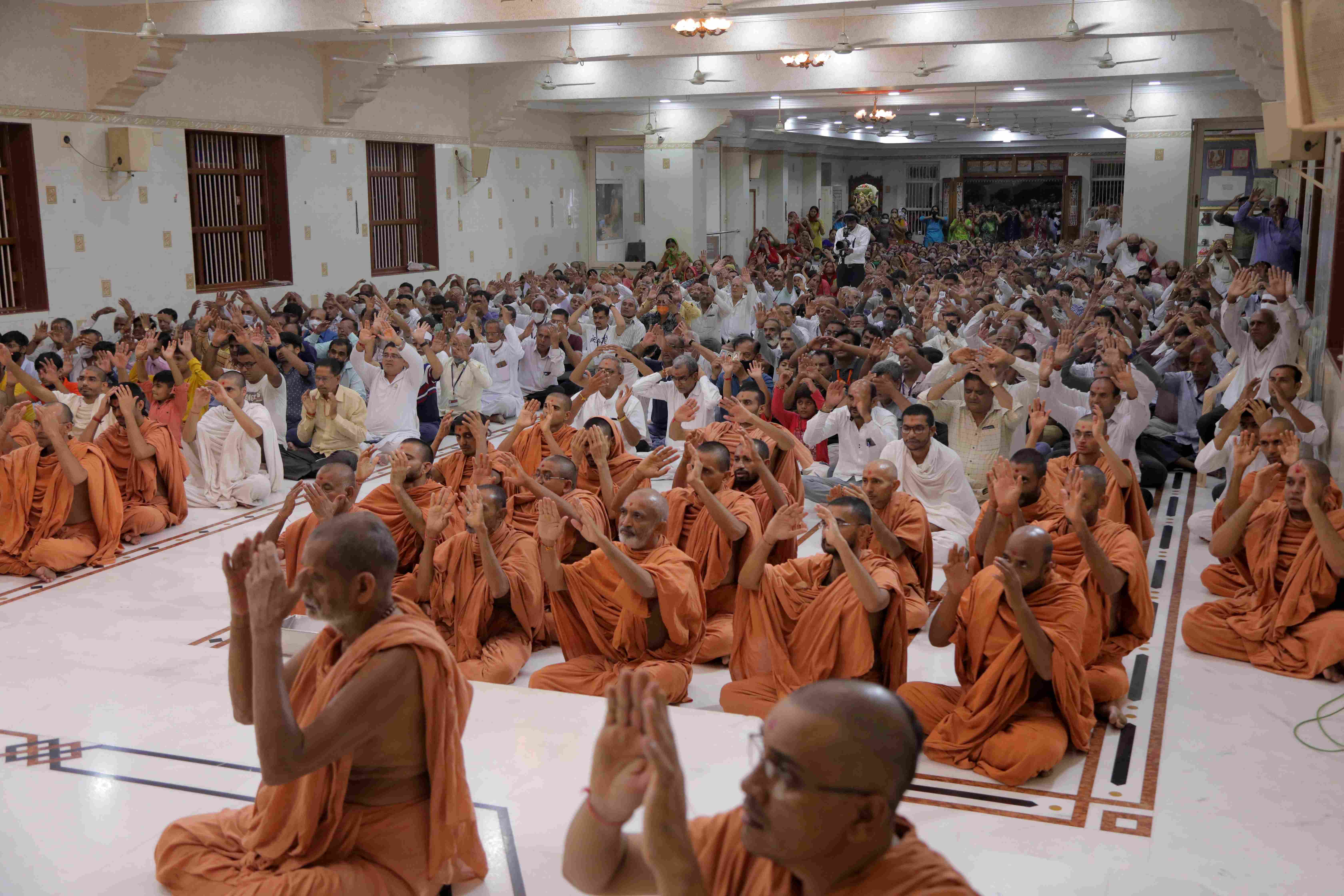 Rajkot Gurukul Aarti Darshan | Swaminarayan Gurukul Rajkot Sansthan